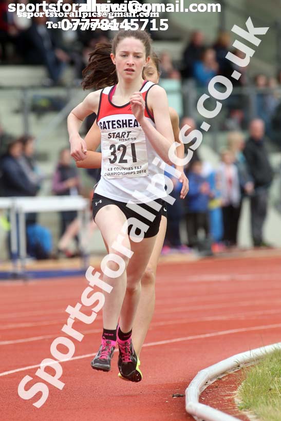 Girls under-15s and womens under-17s 3000 metres, North Eastern Track and Fields Champs., Middlesbrough. Photo: David T. Hewitson/Sports for All Pics